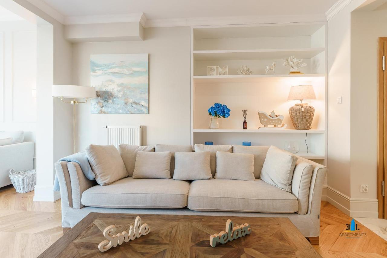 3L Apartments Kasprowicza Vip โควอบเซก ภายนอก รูปภาพ