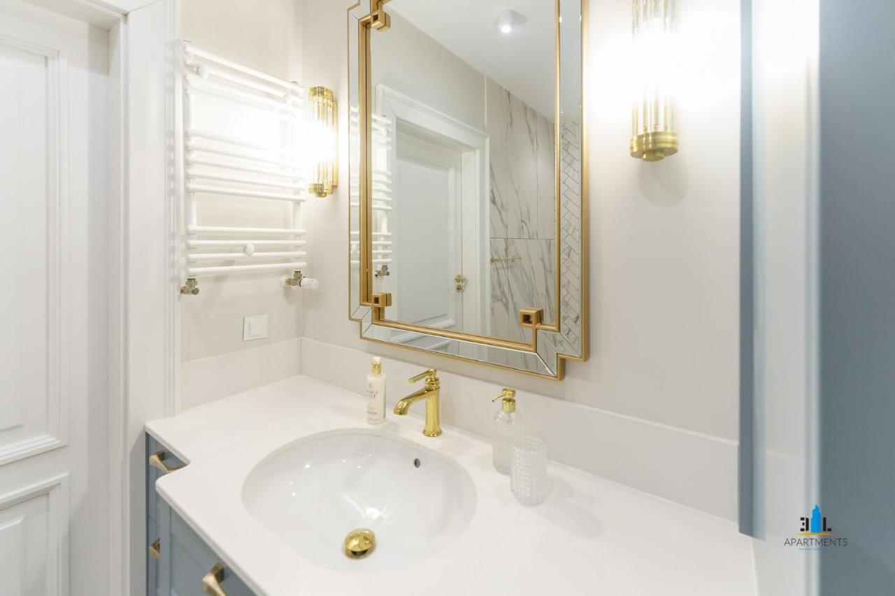 3L Apartments Kasprowicza Vip โควอบเซก ภายนอก รูปภาพ