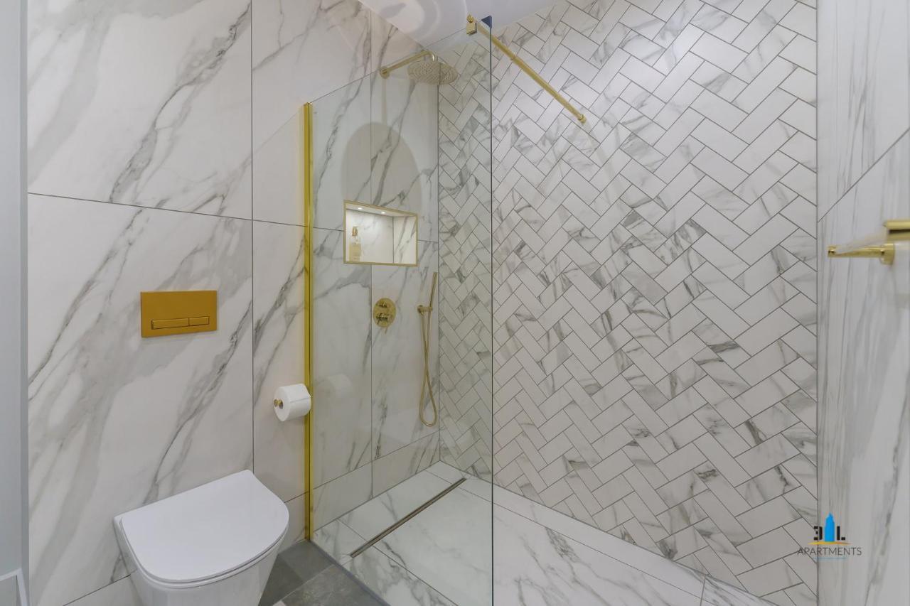 3L Apartments Kasprowicza Vip โควอบเซก ภายนอก รูปภาพ